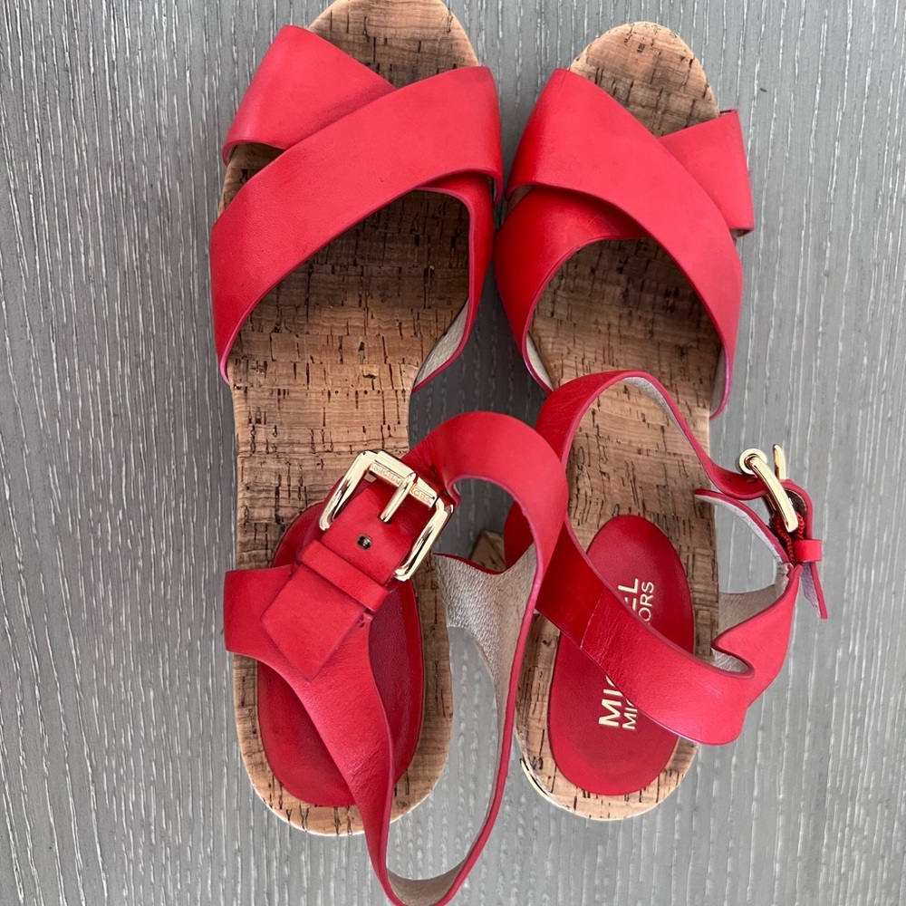 Mikhael Kors platform sandals size 8.5 - Picture 3 of 15